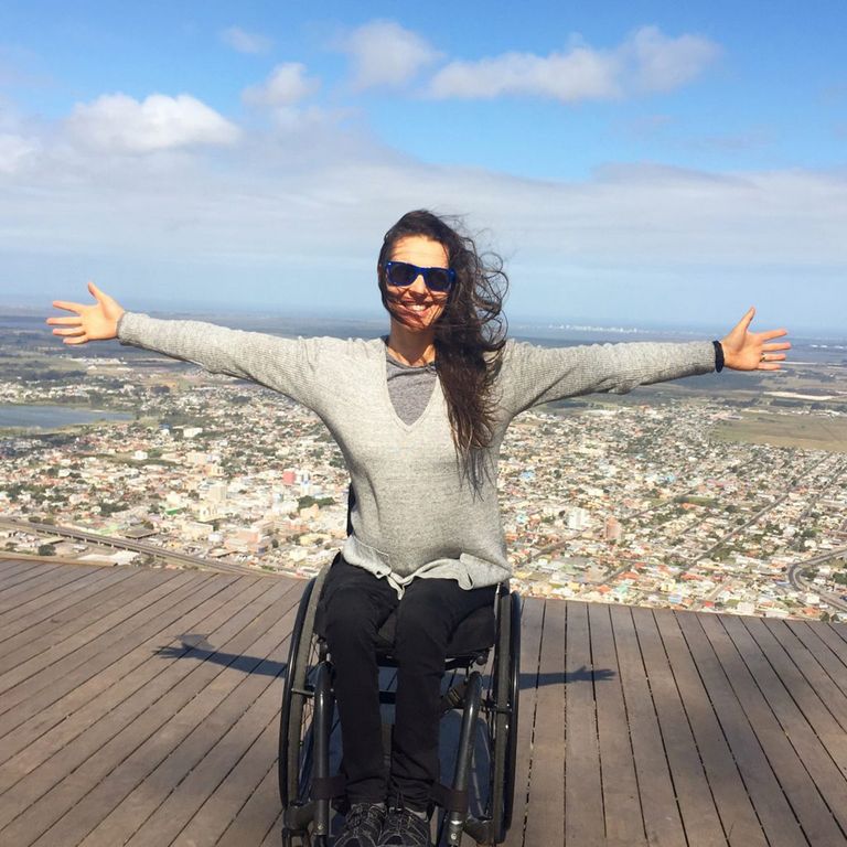 البرازيلية سامانتا بولوك