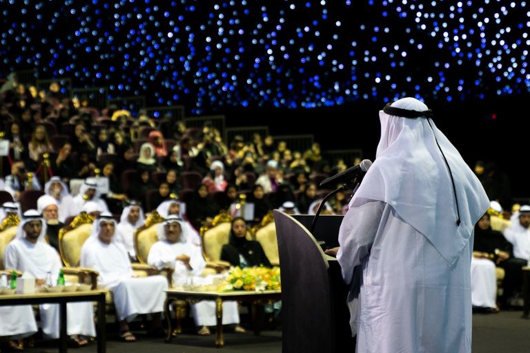 سلطان القاسمي بحضور سعود القاسمي يعلن عن مشاريع حيوية في خورفكان