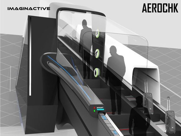 سلالم ذكية للتحقق من أمتعة وجوازات المسافرين