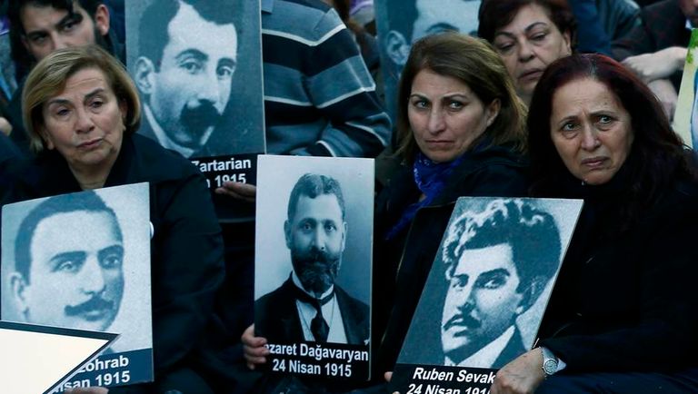 إحياء الأرمن لذكرى الإبادة الجماعية على يد الأتراك عام 1915- أرشيفية