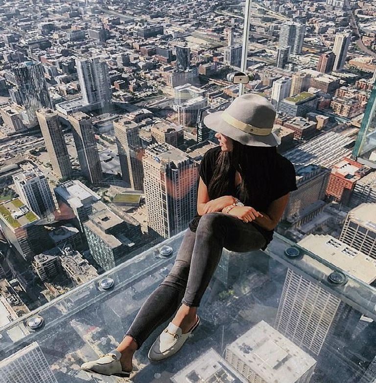 سيدني بيج مونفرايز توفيت قبل أسابيع من تخرجها