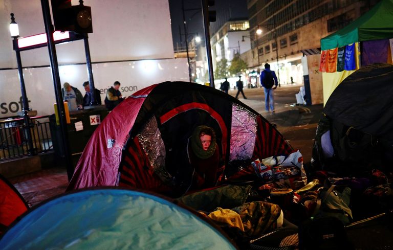 اعتقال 113 من نشطاء مكافحة تغير المناخ في بريطانيا