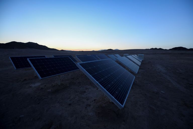 القاعدة تحاكي كوكب المريخ