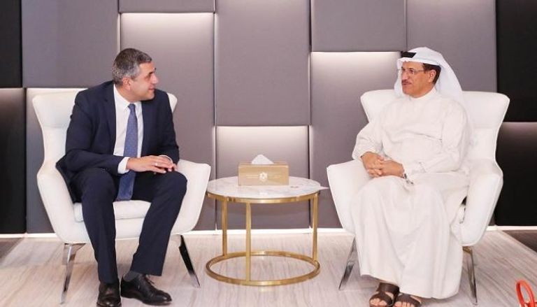 وزير الاقتصاد الإماراتي يستقبل الأمين العام لمنظمة السياحة العالمية