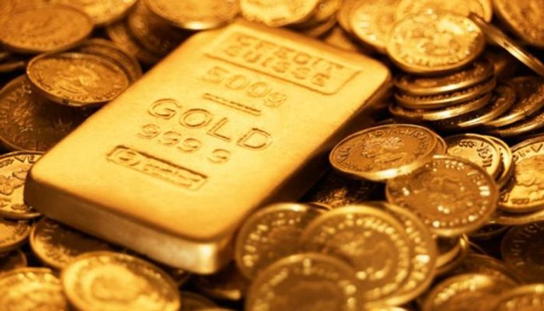 الذهب يهبط لأدنى مستوى في 2019