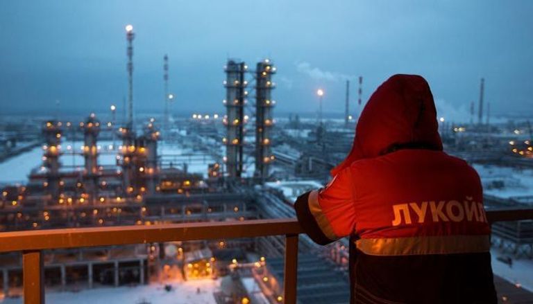 روسيا تواصل خفض إنتاجها النفطي