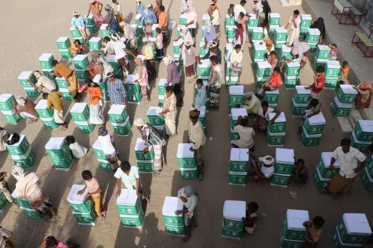 جانب من توقيع الاتفاقية