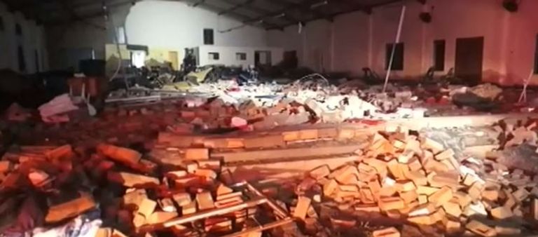 ضحايا انهيار جدار كنيسة بجنوب أفريقيا