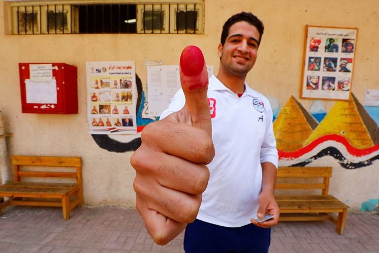 ابتسامة أمل على وجوه المصريين