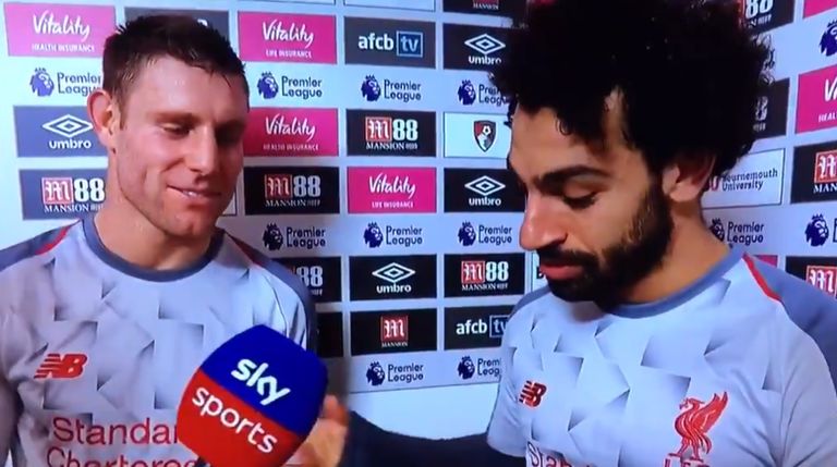 صلاح وميلنر ميلنر يحتفل بعد التسجيل من ركلة جزاء