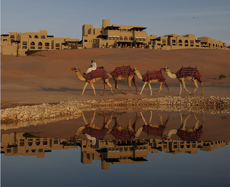 منتجع الصحراء "قصر السراب"