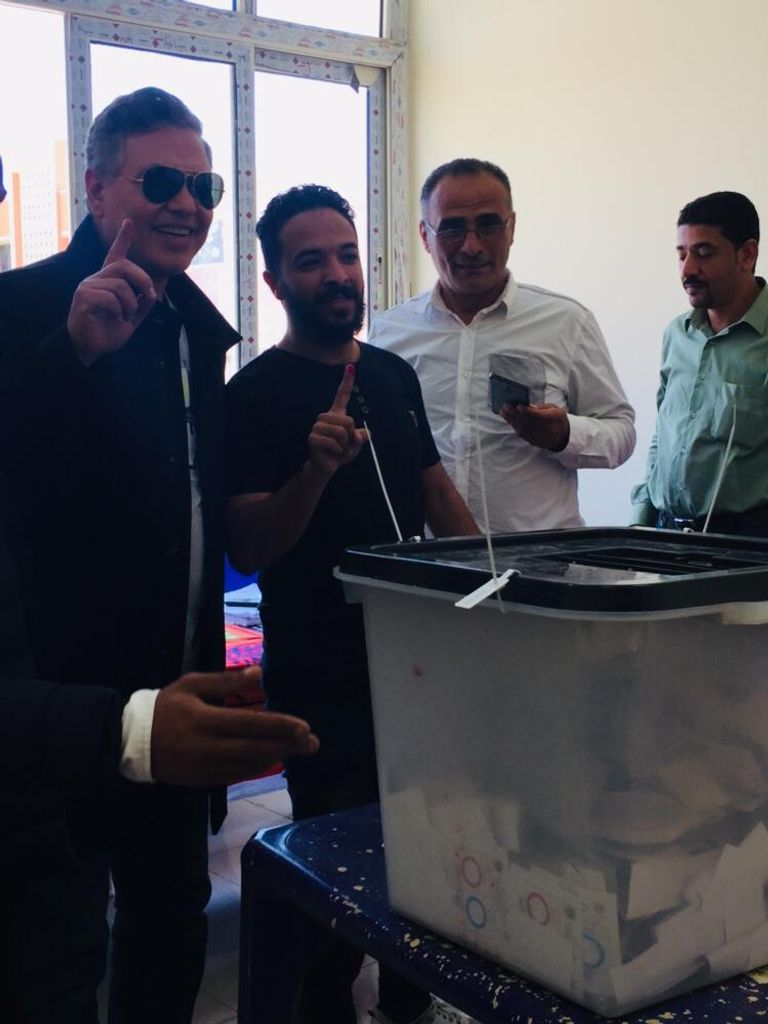 الفنانة سميرة أحمد.