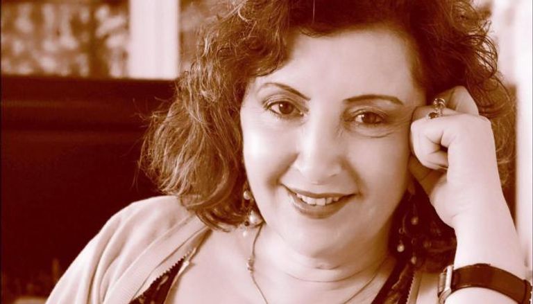 الروائية الفلسطينية ليانا بدر