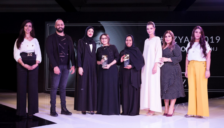 تكريم الفائزين بجوائز الأزياء والجمال في "أزيان"