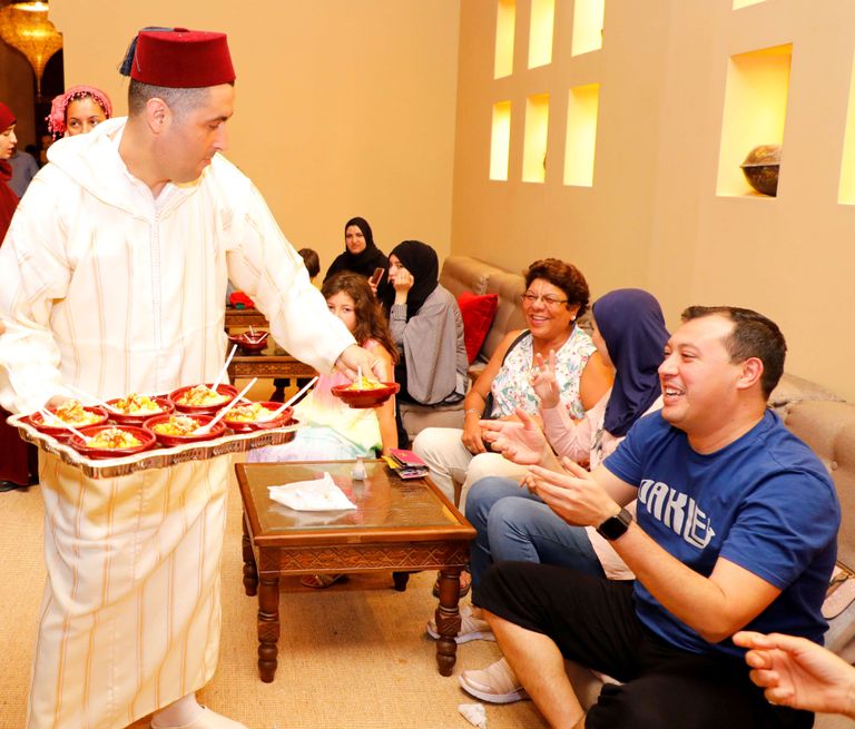 المطبخ المغربي يبوح بأسراره وكنوزه لزوار "المغرب في أبوظبي"