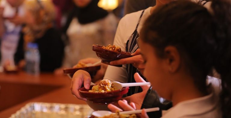 المطبخ المغربي يبوح بأسراره وكنوزه لزوار "المغرب في أبوظبي"