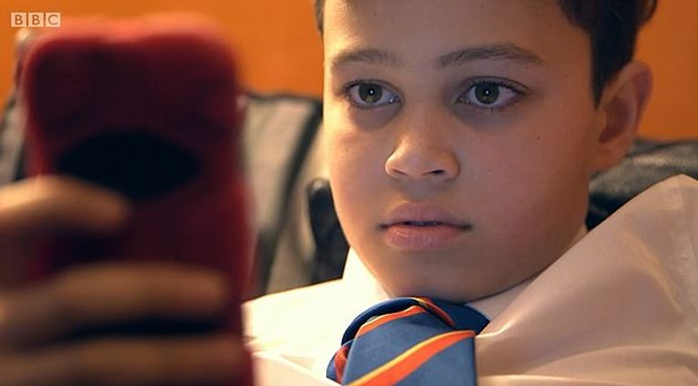 الموجات العصبية للمخ - أرشيفية