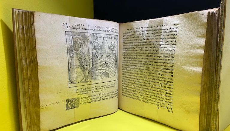 نسخ قديمة لترجمات نادرة للقرآن الكريم