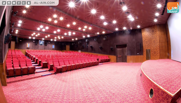 قاعة الصمود و التحدي واجهة بانوراما أكتوبر الأسطوانية