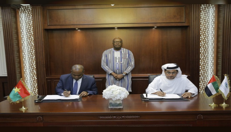 صندوق أبوظبي للتنمية يوقع اتفاقية مع حكومة بوركينا فاسو