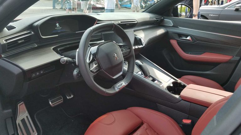 طراز بيجو 508