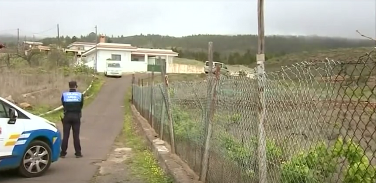 العثور على جثتي أم وطفلها داخل كهف في إسبانيا