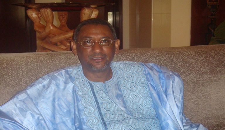 الإرهابي الموريتاني المصطفى الإمام الشافعي ولد الإمام الشافعي يتقدم مستقبلي أمير قطر في رواندا