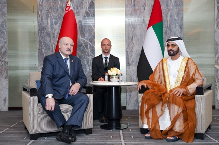 الشيخ محمد بن راشد والرئيس الصيني