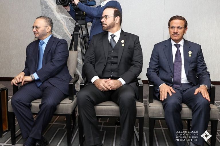 محمد بن راشد يلتقي رئيس بيلاروسيا