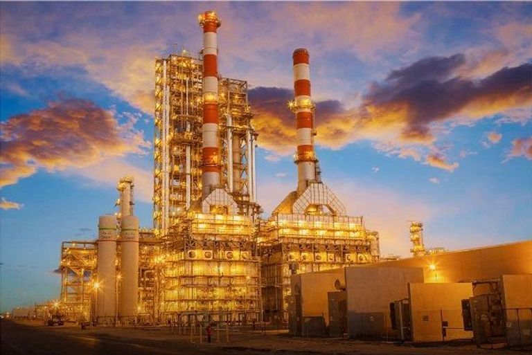 مصفاة نفط ياسرف بالسعودية