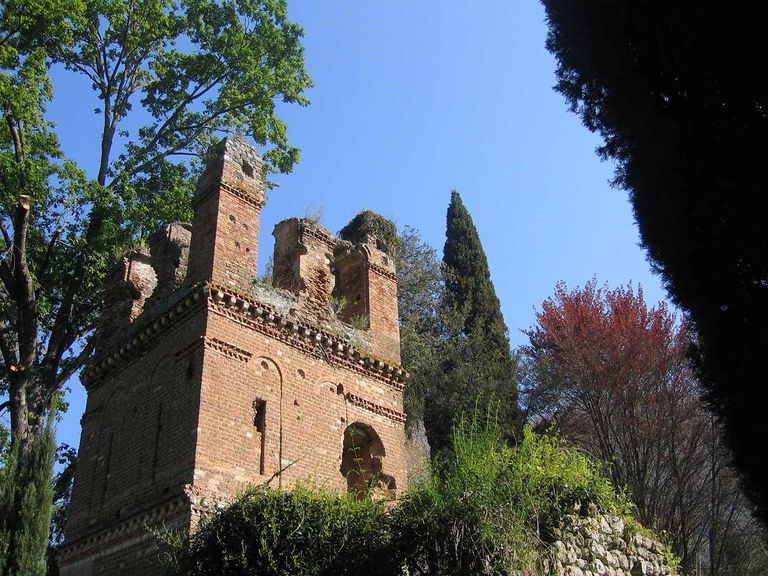 حديقة نينفا الإيطالية