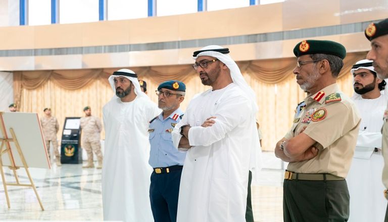 الشيخ محمد بن زايد بمعرض 