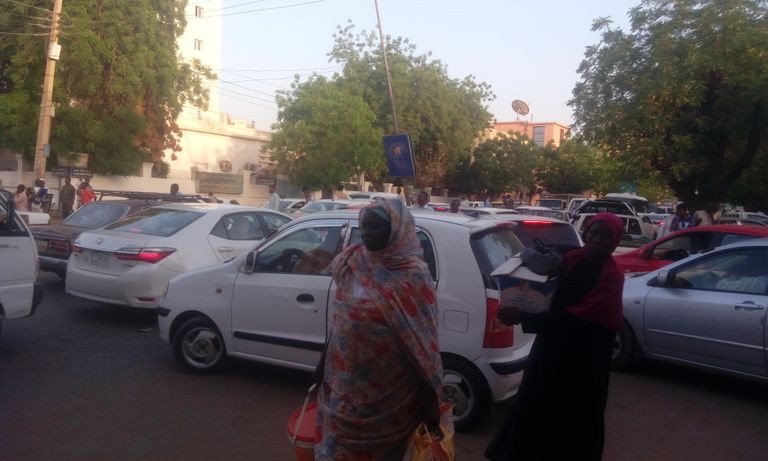 تكدرس مرروي بشوارع الخرطوم بسبب إضراب الشرطة