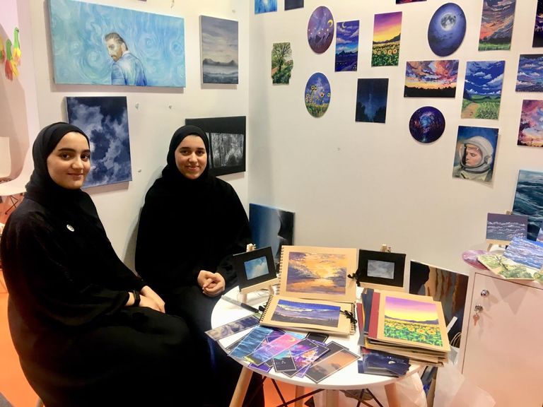 الشقيقتان عائشة ومهرة الزعابي 