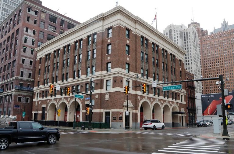 فندق الكوزميكو