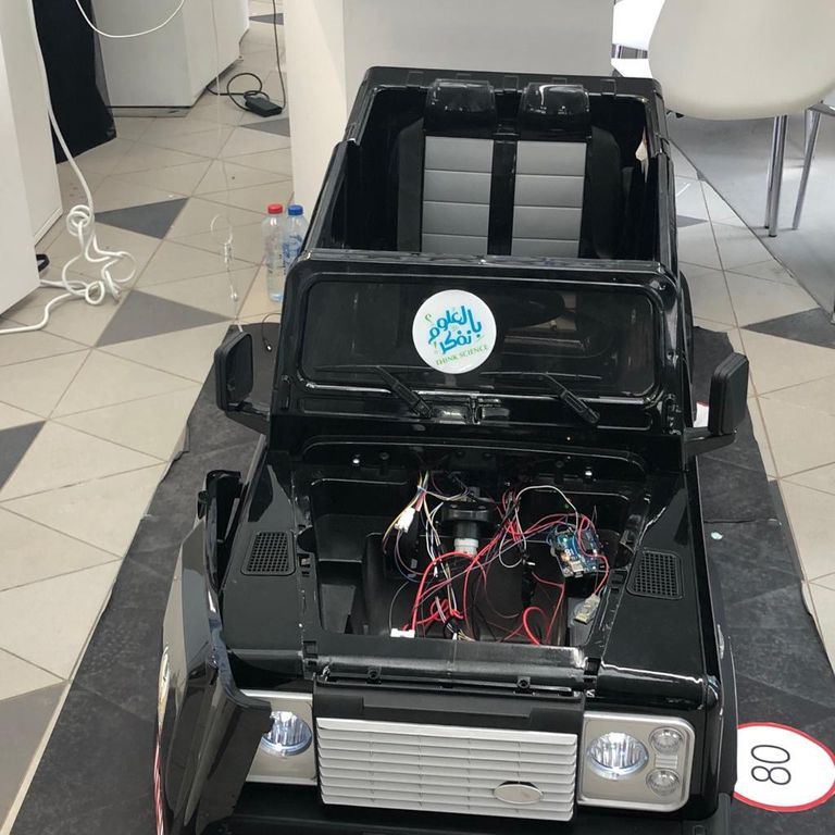 الطالبات الإماراتيات