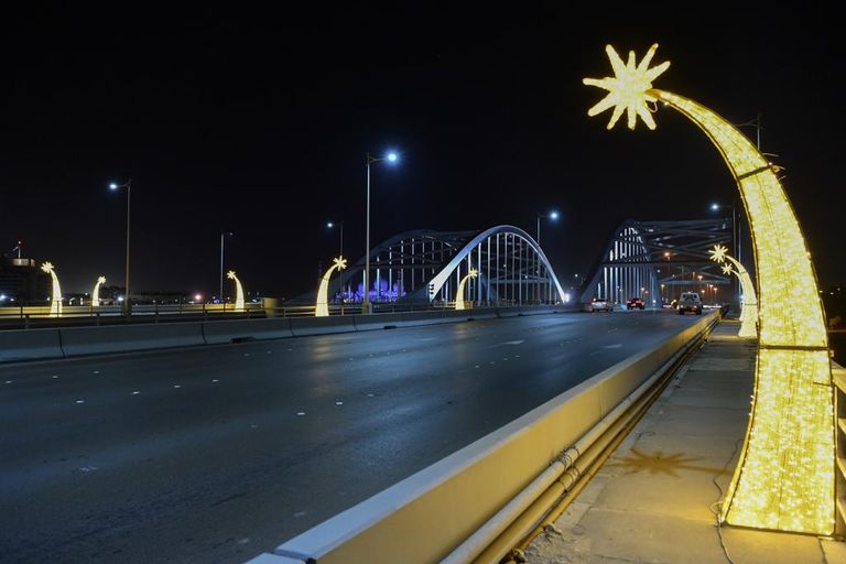 بهاء الأنوار يعمّ أبوظبي.