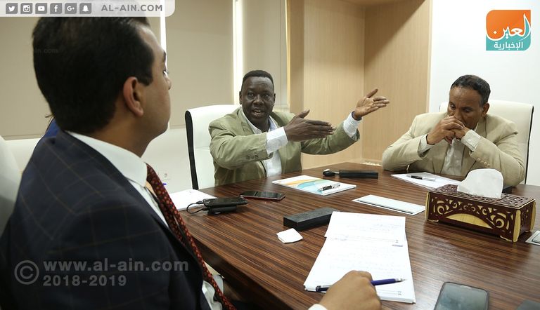 الحلقة النقاشية التى نظمتها