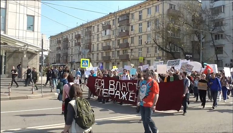 مسيرات بموسكو احتفالا بعيد العمال