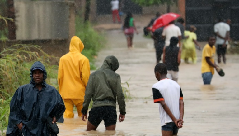  إعصار كينيث يشل الحياة في موزمبيق