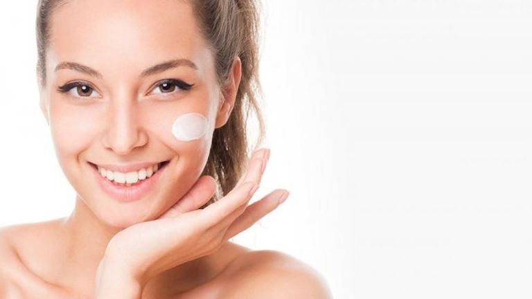 ٥ خطوات للعناية بالبشرة قبل سن الـ٤٠ - أرشيفية