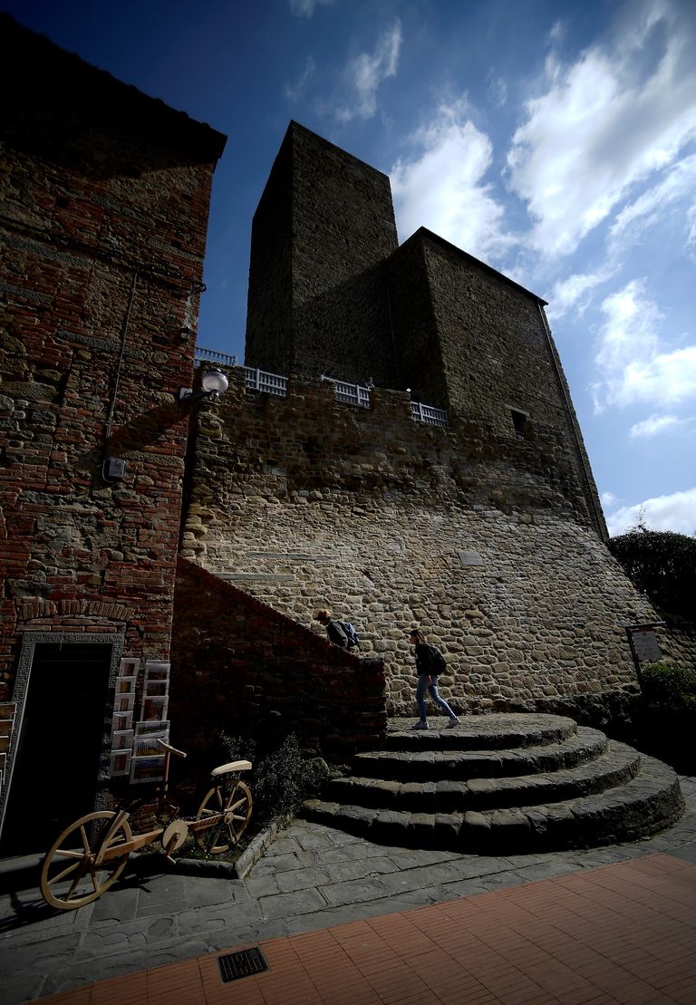 بلدة فينشي في ريف توسكانا. 