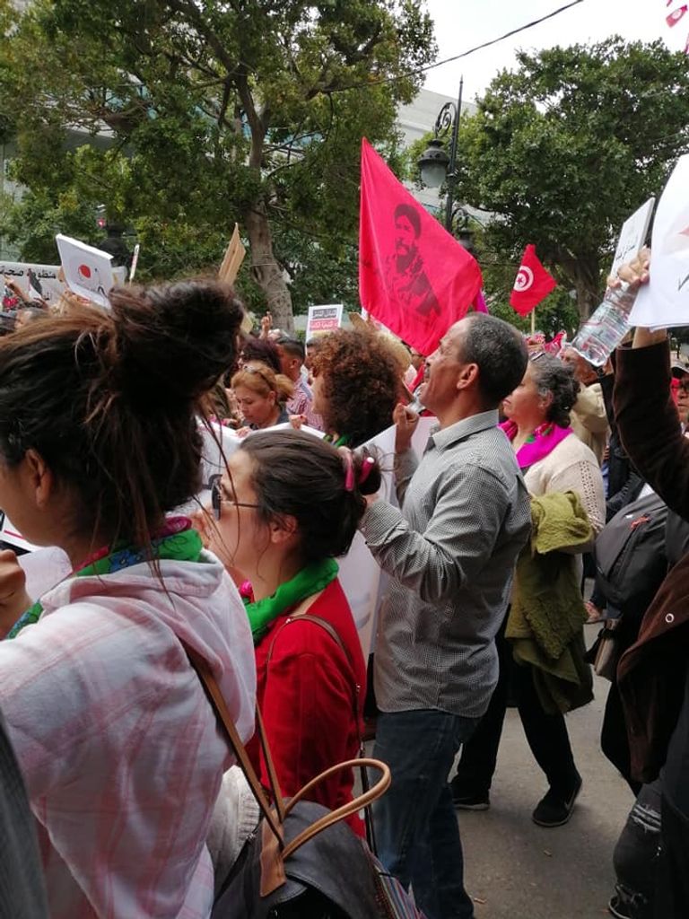 مظاهرات شعبية حاشدة ضد الشاهد والإخوان