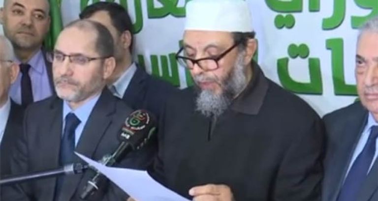 إخوان الجزائر إخوان الجزائر يتملقون للجيش بعد التهجم عليه