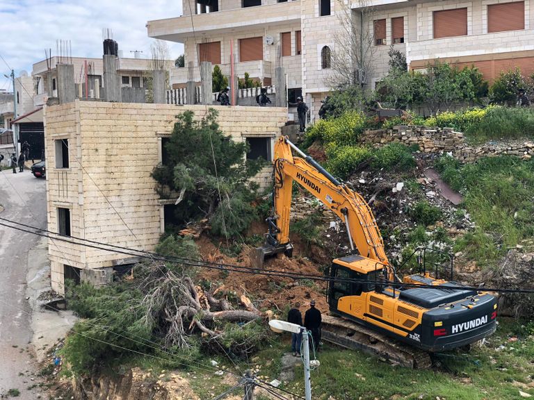 جانب من هدم الاحتلال المنازل الفلسطينية في وادي ياصول