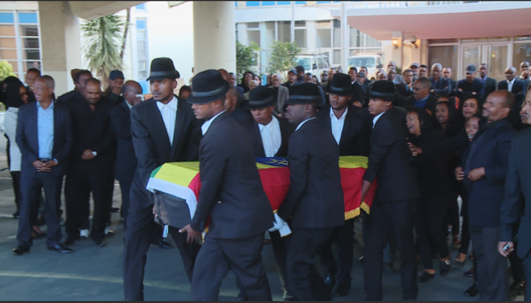 وصول جثمان الرئيس الإثيوبي الأسبق نجاسو قدادا
