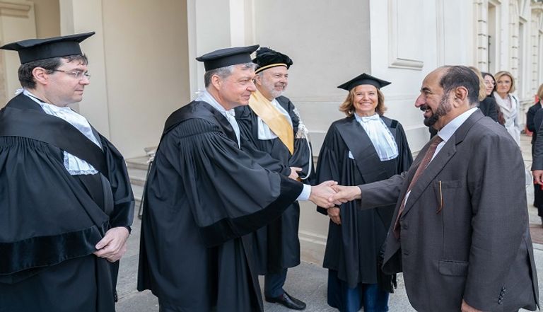 منح حاكم الشارقة أول دكتوراه فخرية مشتركة من جامعتين إيطاليتين