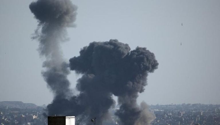 غارات الاحتلال الإسرائيلي تتواصل على قطاع غزة