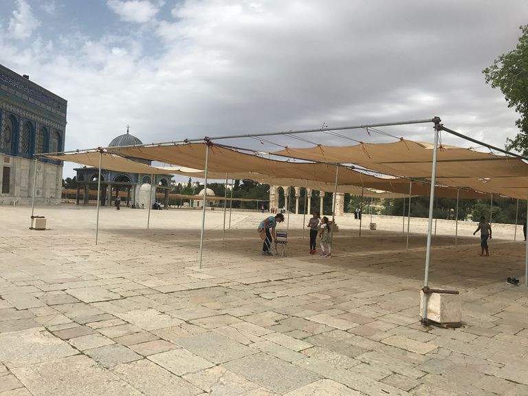 ساحات الأقصى تستعد لرمضان