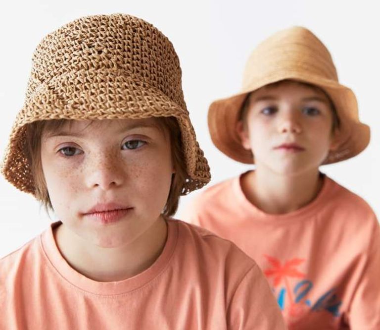 باتريك مع شقيقه دييجو.